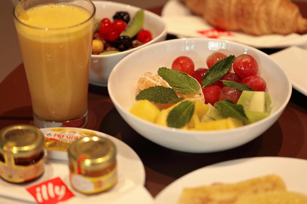 Le Palace D'Anfa Казабланка Екстериор снимка A fruit salad